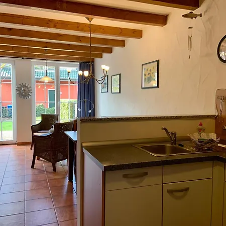 Strandlaeufer Feriehus Zingst